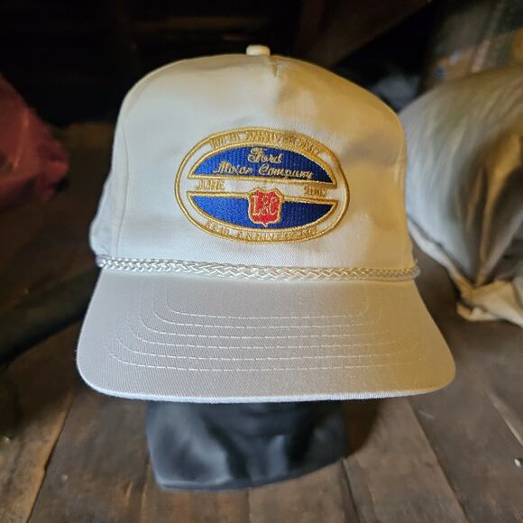 Vintage Ford Motor Captain Party Beach Island Summer Vibe Strapback Hat - Picture 1 of 5